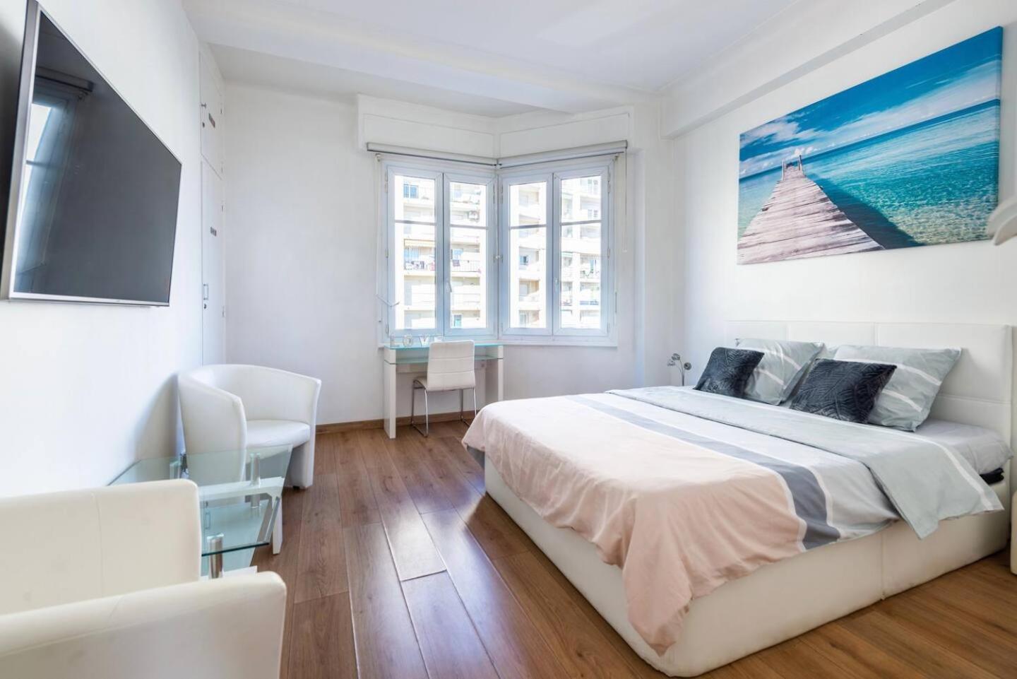 Modern Sea View Apartment On Promenade Des Anglais Nice Dış mekan fotoğraf